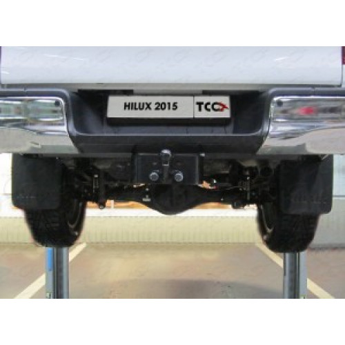 Фаркоп ТСС на Toyota Hilux 2012- Арт. TCU00021