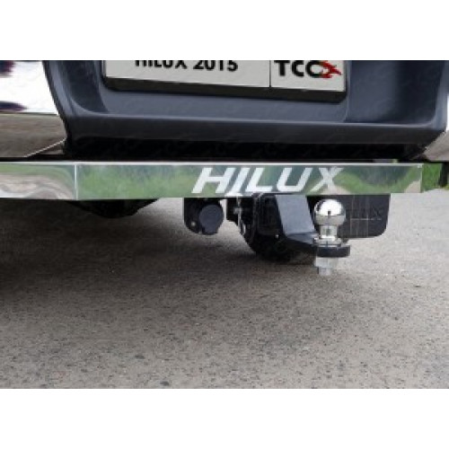 Фаркоп ТСС на Toyota Hilux 2012- Арт. TCU00023N