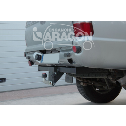 Фаркоп ARAGON на MITSUBISHI L200 1993–2006  Арт. E4201AC 